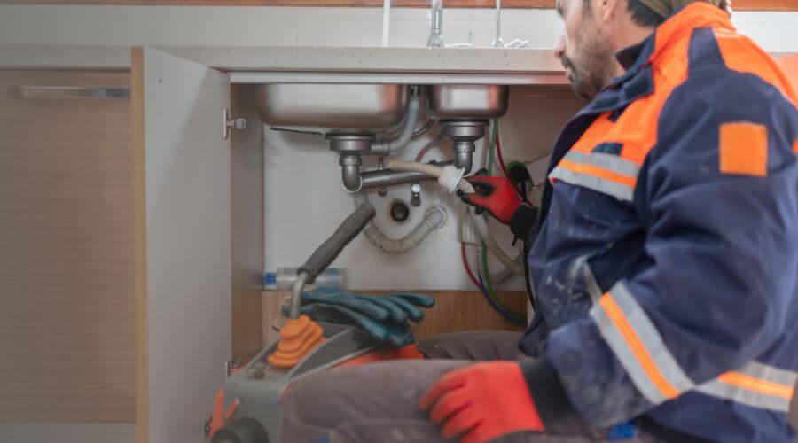 Professional tankless water heater installation services in Saxon, WI